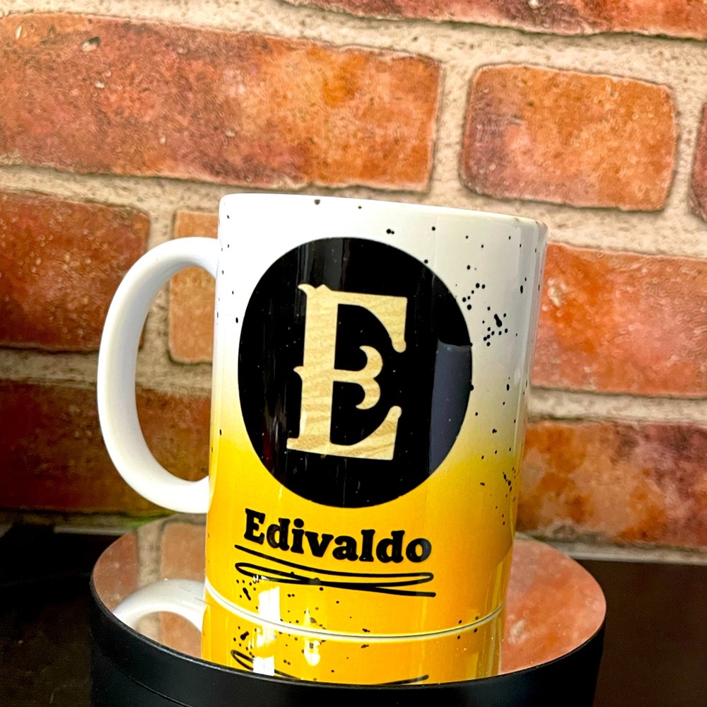 Personalized mug with alphabet and phrase